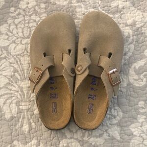 Birkenstock Boston clogs